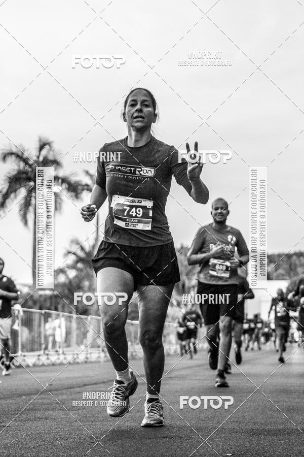 Buy your photos of the eventSunset Run 2019 on Fotop