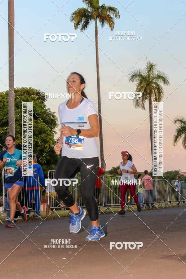 Buy your photos of the eventSunset Run 2019 on Fotop