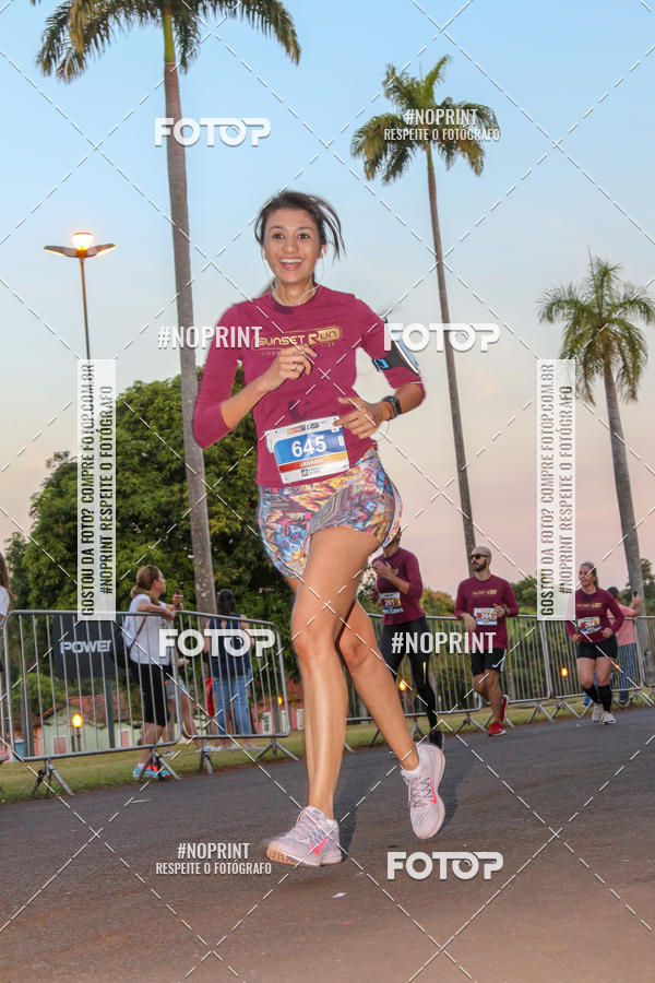 Buy your photos of the eventSunset Run 2019 on Fotop