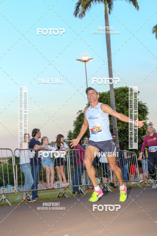 Buy your photos of the eventSunset Run 2019 on Fotop