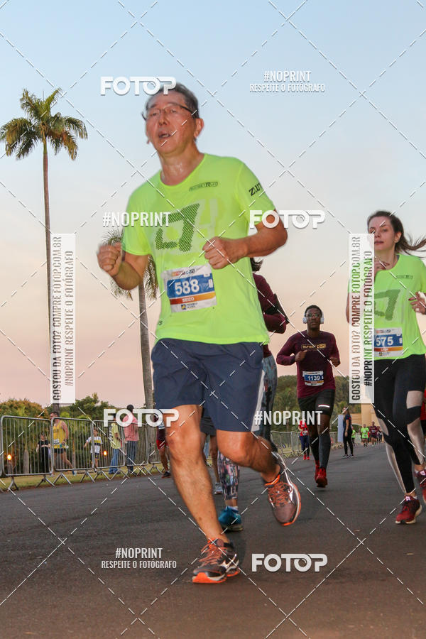 Buy your photos of the eventSunset Run 2019 on Fotop