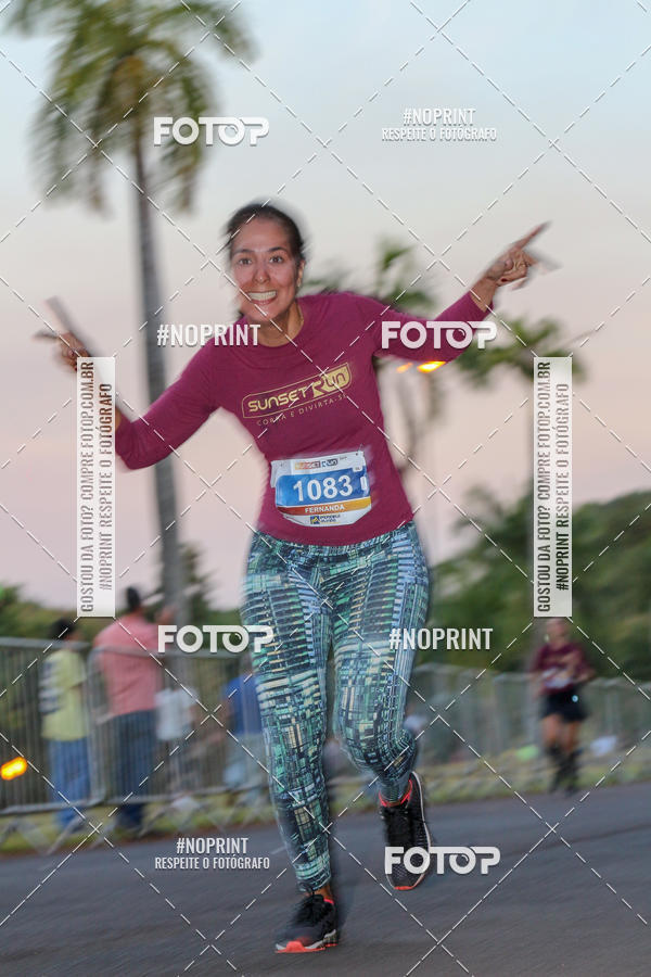 Buy your photos of the eventSunset Run 2019 on Fotop