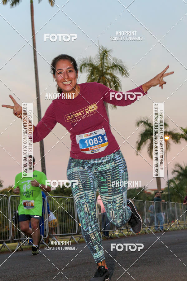 Buy your photos of the eventSunset Run 2019 on Fotop