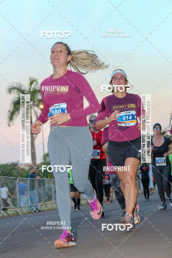 Buy your photos of the eventSunset Run 2019 on Fotop