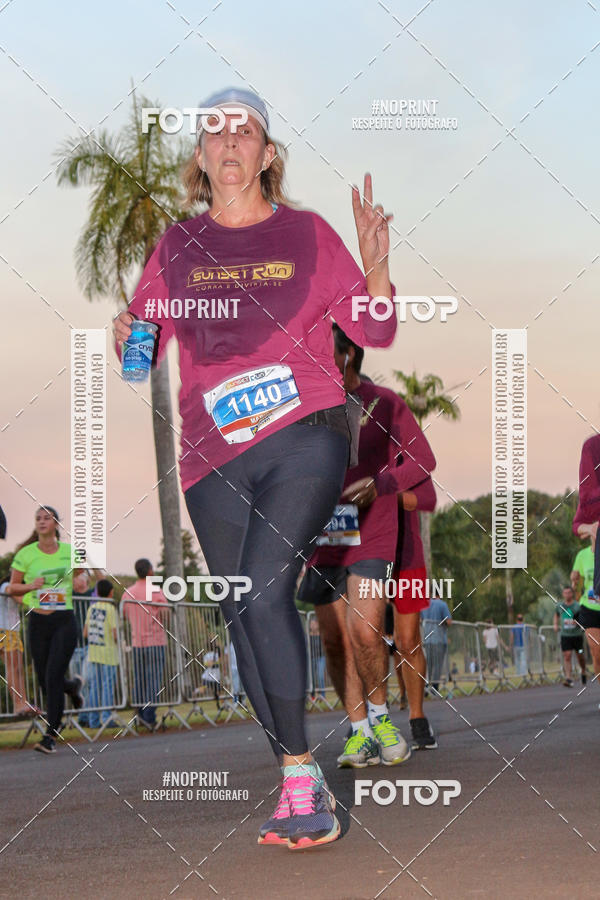 Buy your photos of the eventSunset Run 2019 on Fotop