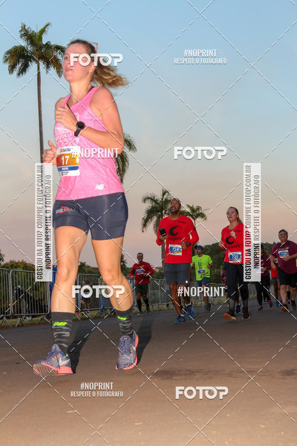 Buy your photos of the eventSunset Run 2019 on Fotop