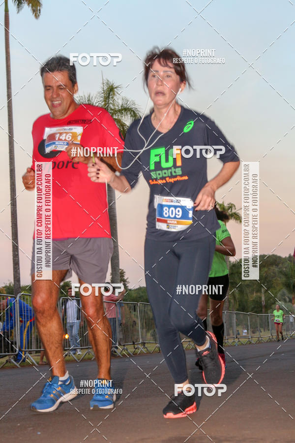 Buy your photos of the eventSunset Run 2019 on Fotop