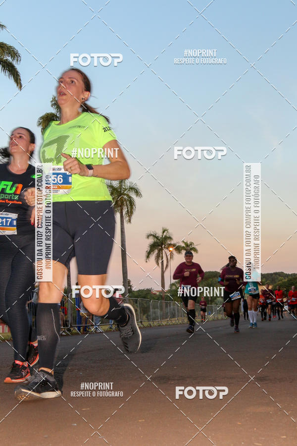 Buy your photos of the eventSunset Run 2019 on Fotop