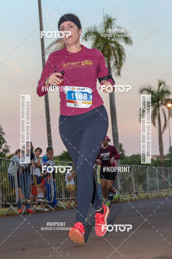 Buy your photos of the eventSunset Run 2019 on Fotop