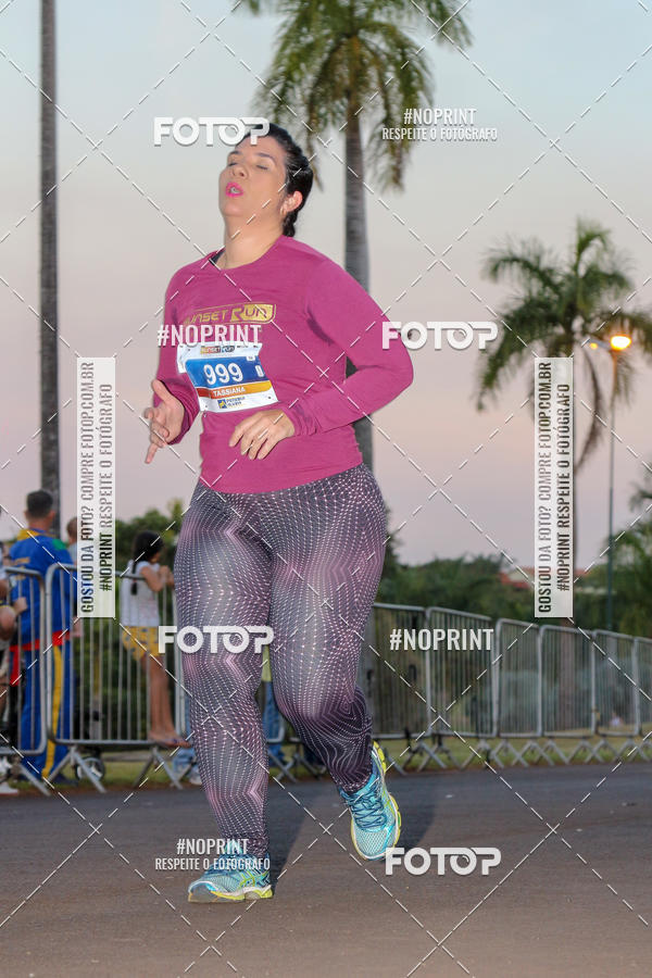 Buy your photos of the eventSunset Run 2019 on Fotop