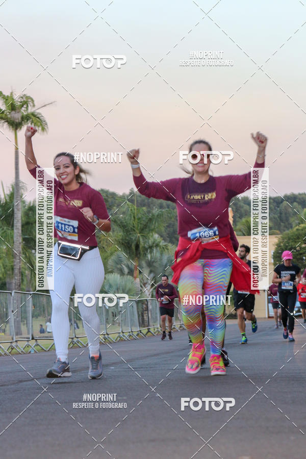 Buy your photos of the eventSunset Run 2019 on Fotop