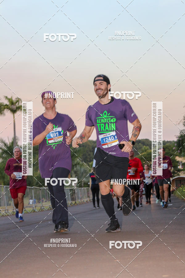 Buy your photos of the eventSunset Run 2019 on Fotop