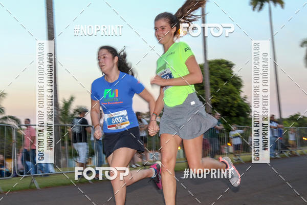 Buy your photos of the eventSunset Run 2019 on Fotop