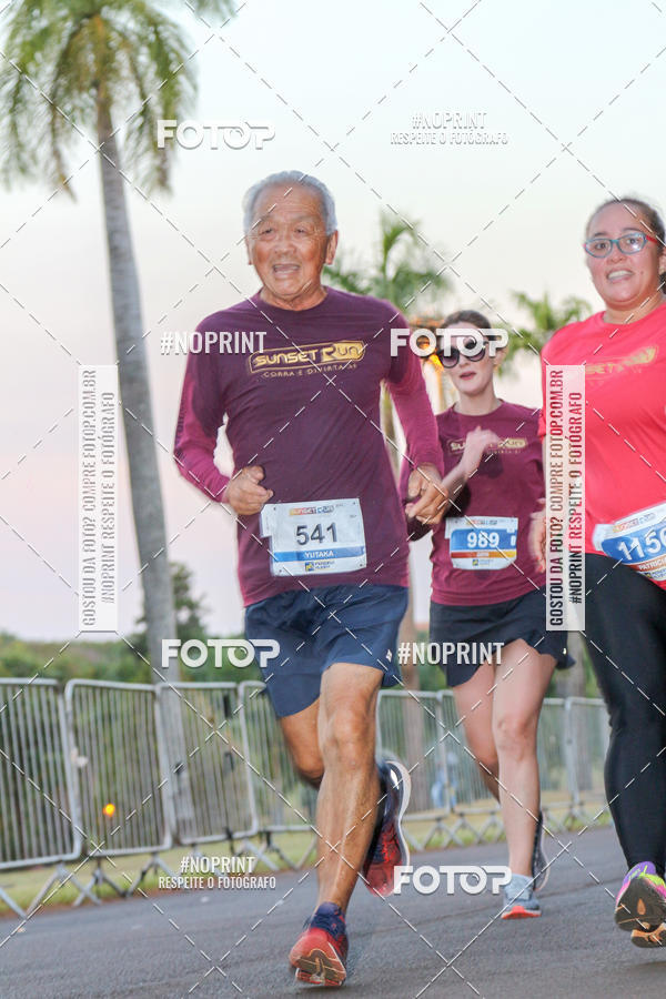Buy your photos of the eventSunset Run 2019 on Fotop