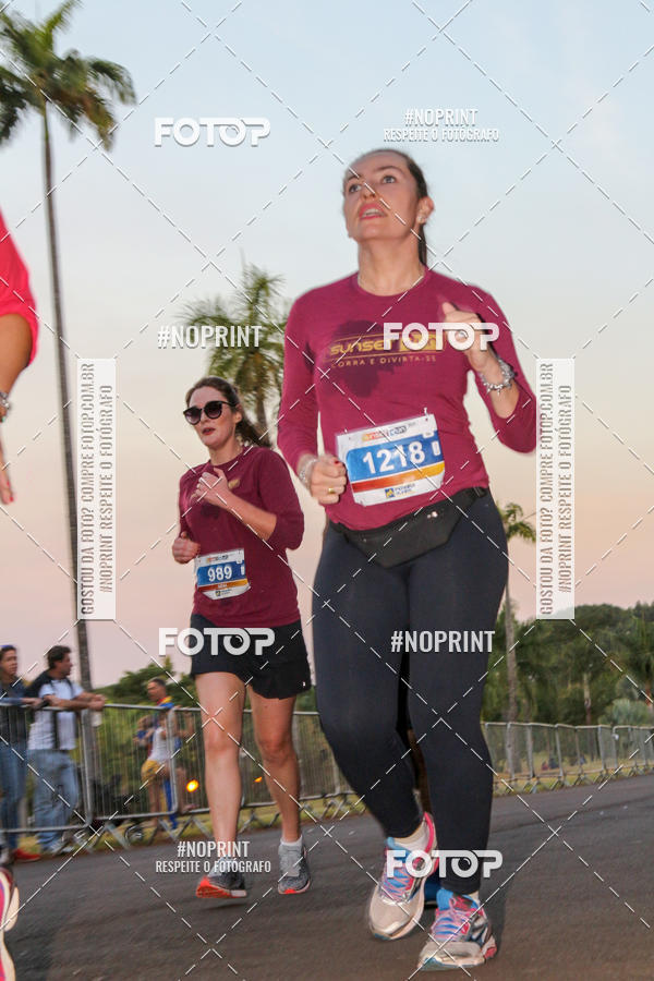 Buy your photos of the eventSunset Run 2019 on Fotop