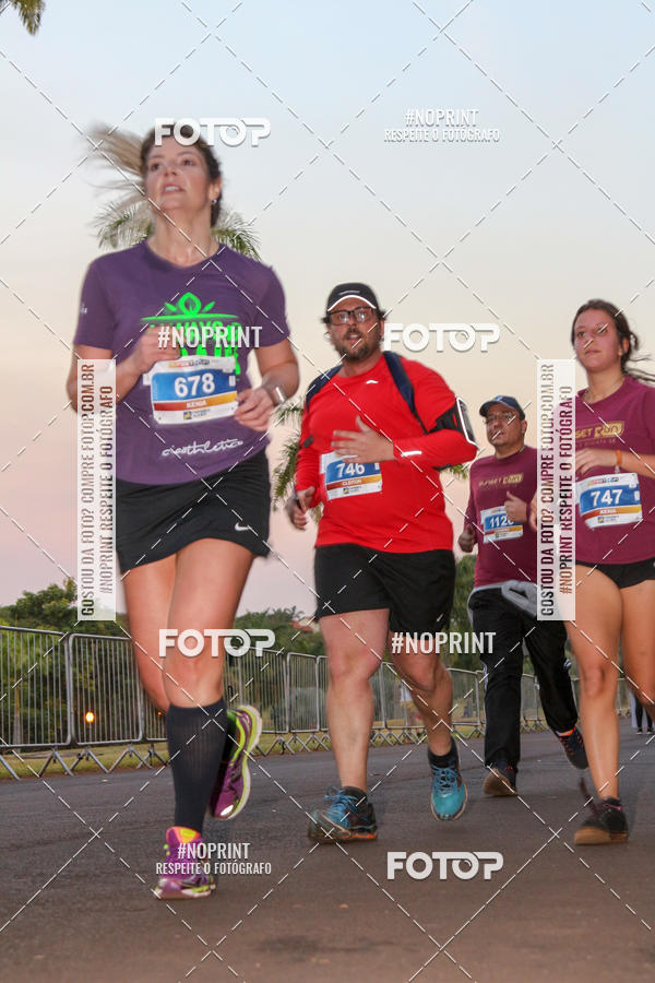 Buy your photos of the eventSunset Run 2019 on Fotop