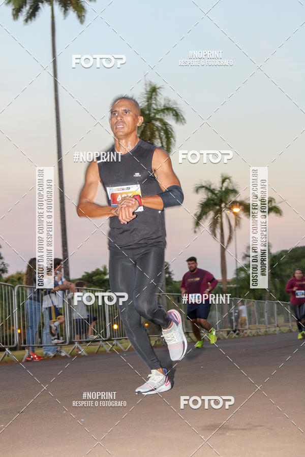 Buy your photos of the eventSunset Run 2019 on Fotop