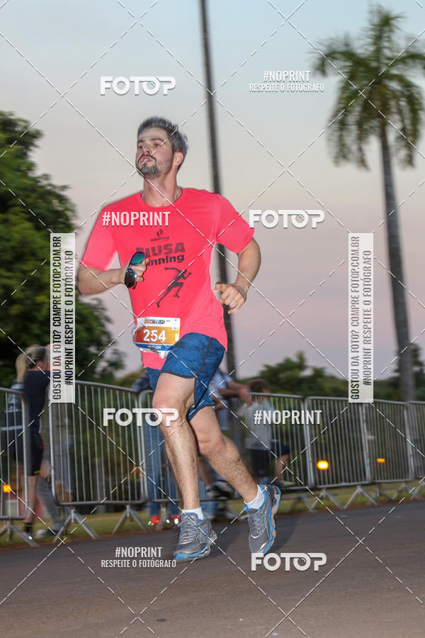 Buy your photos of the eventSunset Run 2019 on Fotop
