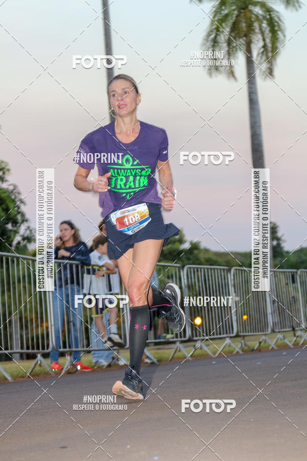 Buy your photos of the eventSunset Run 2019 on Fotop