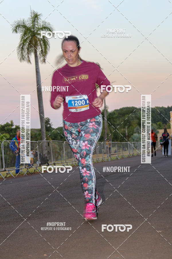 Buy your photos of the eventSunset Run 2019 on Fotop