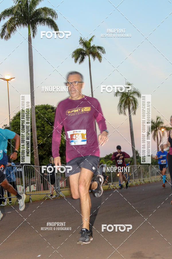 Buy your photos of the eventSunset Run 2019 on Fotop