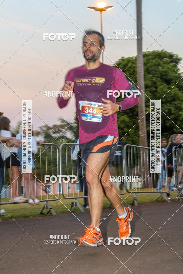 Buy your photos of the eventSunset Run 2019 on Fotop