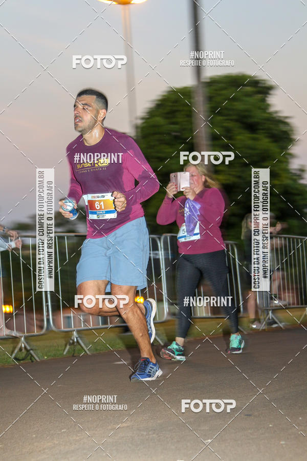 Buy your photos of the eventSunset Run 2019 on Fotop