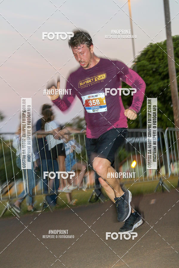 Buy your photos of the eventSunset Run 2019 on Fotop