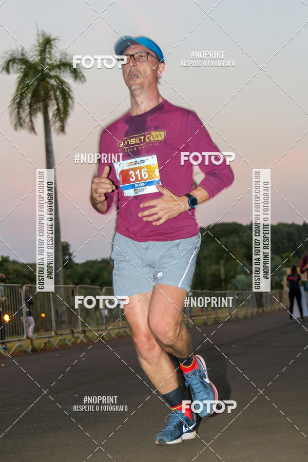 Buy your photos of the eventSunset Run 2019 on Fotop