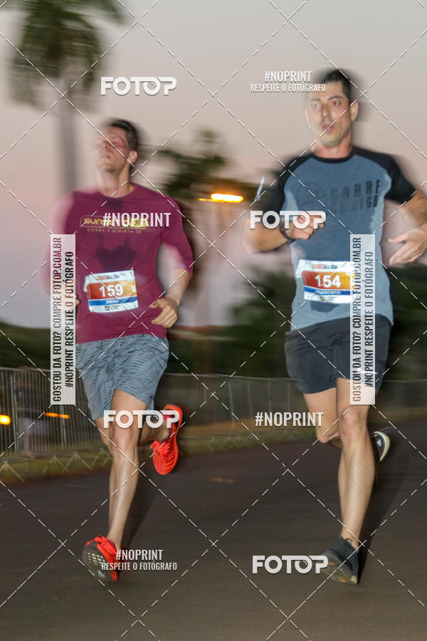 Buy your photos of the eventSunset Run 2019 on Fotop