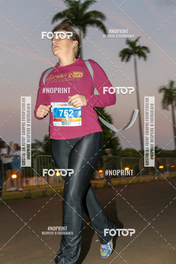 Buy your photos of the eventSunset Run 2019 on Fotop