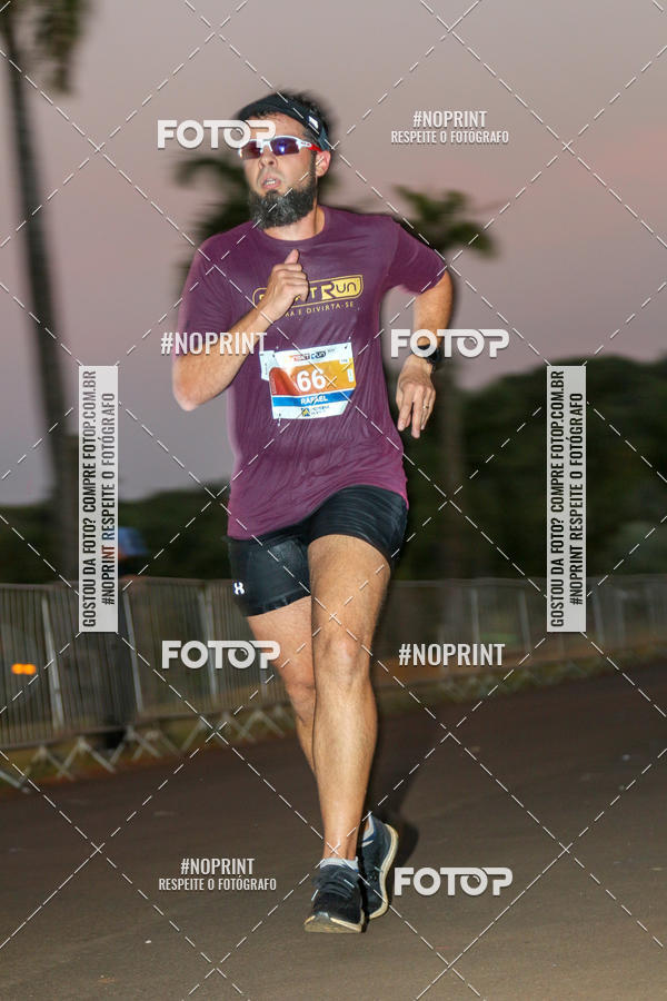 Buy your photos of the eventSunset Run 2019 on Fotop