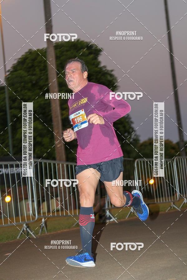 Buy your photos of the eventSunset Run 2019 on Fotop