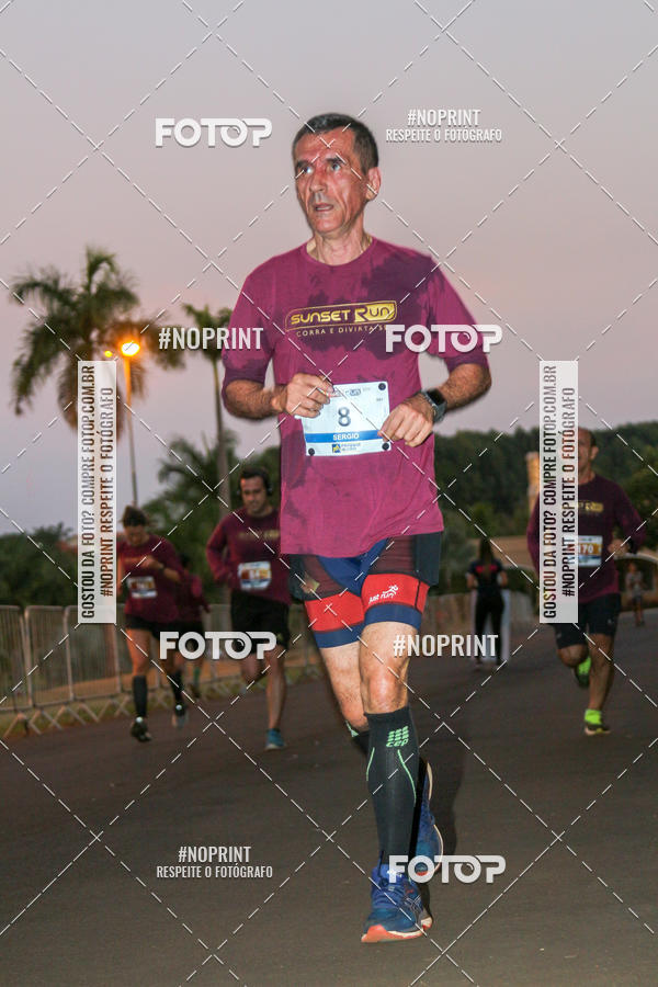 Buy your photos of the eventSunset Run 2019 on Fotop