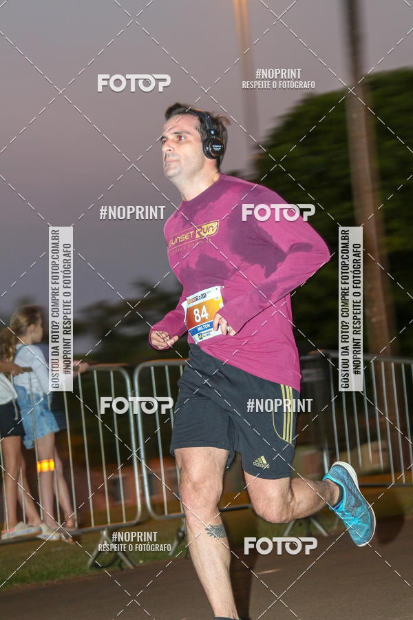 Buy your photos of the eventSunset Run 2019 on Fotop