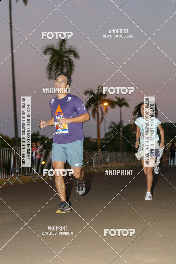 Buy your photos of the eventSunset Run 2019 on Fotop