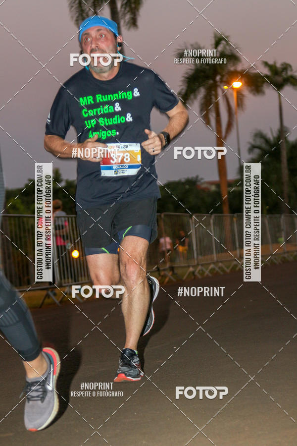 Buy your photos of the eventSunset Run 2019 on Fotop