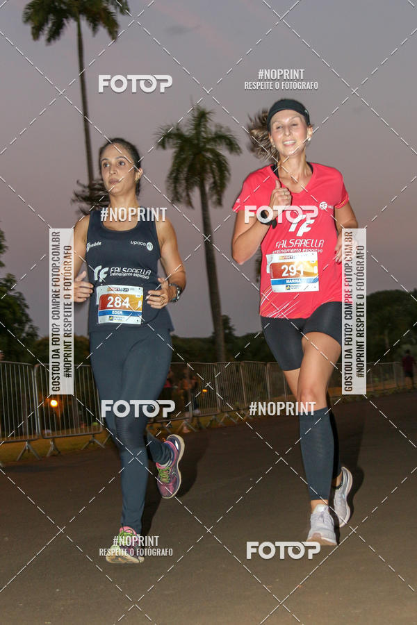 Buy your photos of the eventSunset Run 2019 on Fotop