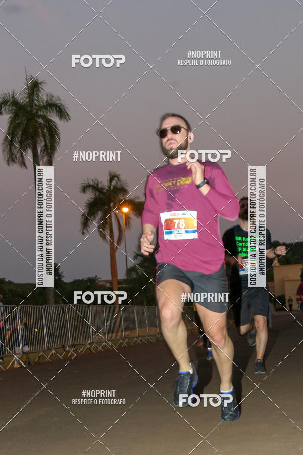 Buy your photos of the eventSunset Run 2019 on Fotop