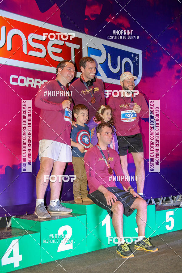 Buy your photos of the eventSunset Run 2019 on Fotop