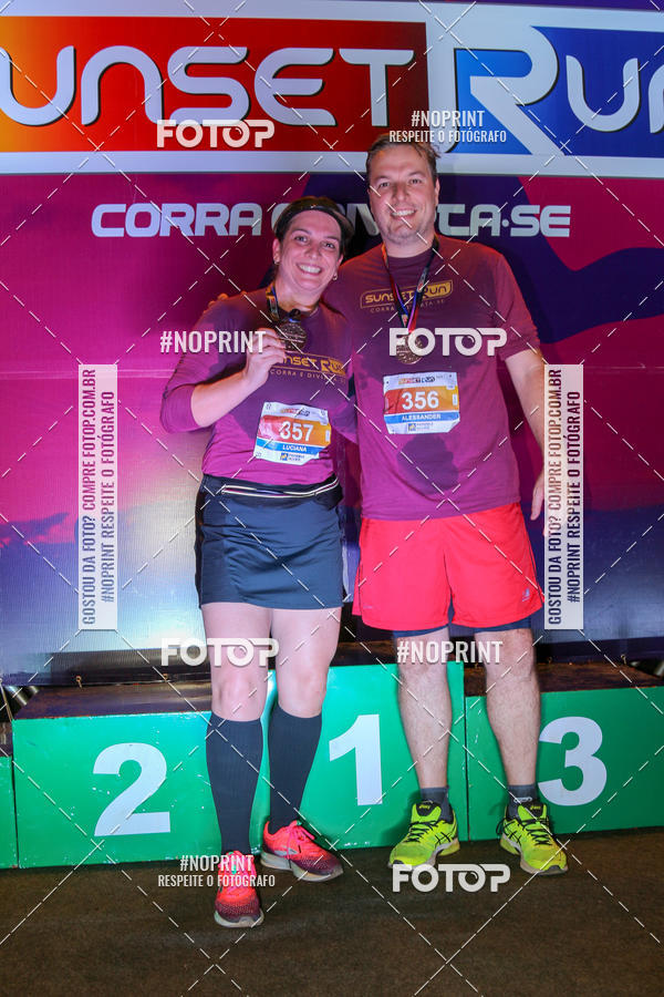 Buy your photos of the eventSunset Run 2019 on Fotop