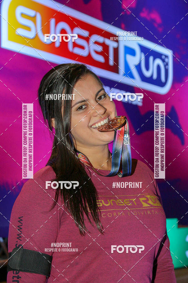 Buy your photos of the eventSunset Run 2019 on Fotop
