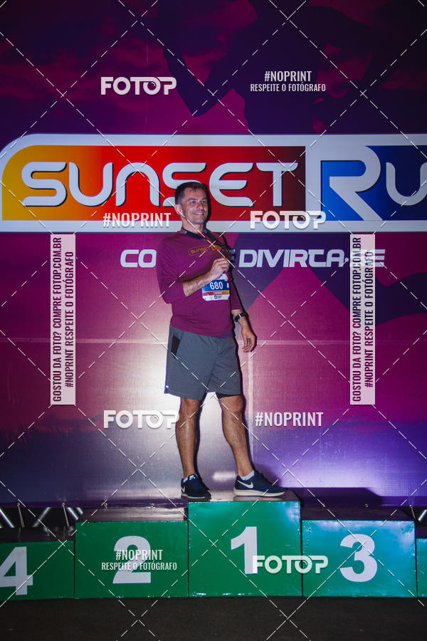 Buy your photos of the eventSunset Run 2019 on Fotop