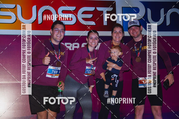 Buy your photos of the eventSunset Run 2019 on Fotop