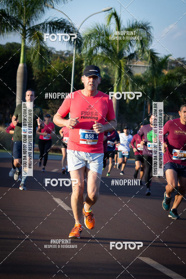 Buy your photos of the eventSunset Run 2019 on Fotop