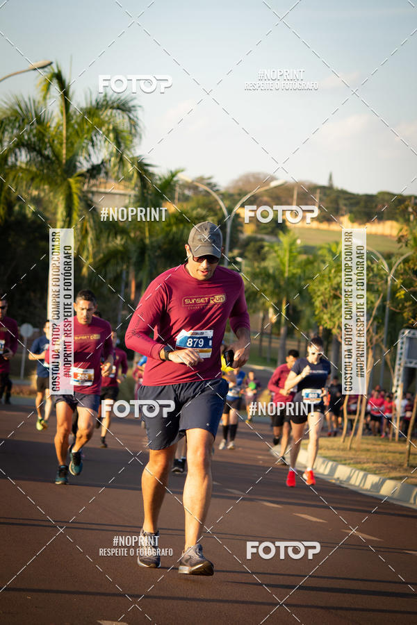Buy your photos of the eventSunset Run 2019 on Fotop