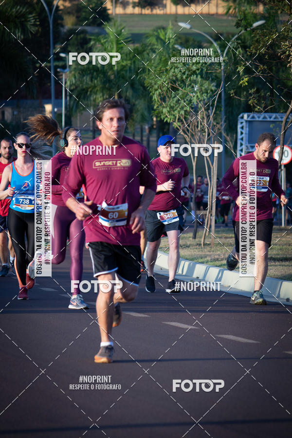 Buy your photos of the eventSunset Run 2019 on Fotop