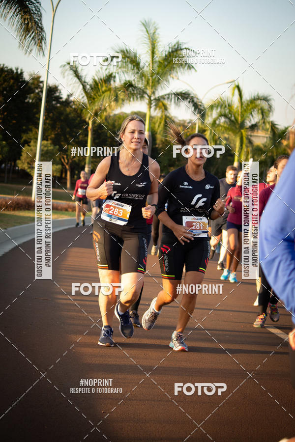Buy your photos of the eventSunset Run 2019 on Fotop