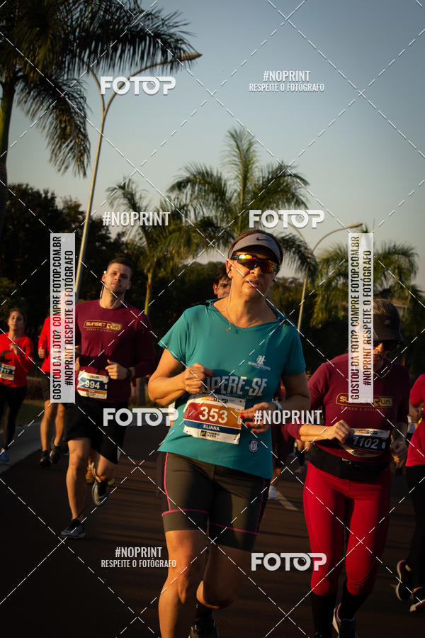 Buy your photos of the eventSunset Run 2019 on Fotop