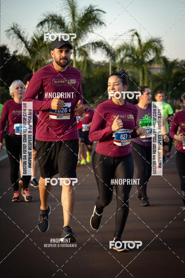 Buy your photos of the eventSunset Run 2019 on Fotop
